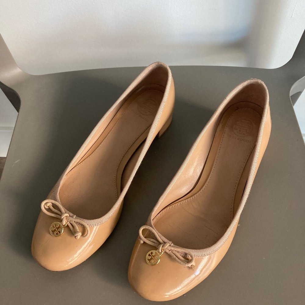 TORY BURCH Tan Charm Ballet Heels - Picture 3 of 4